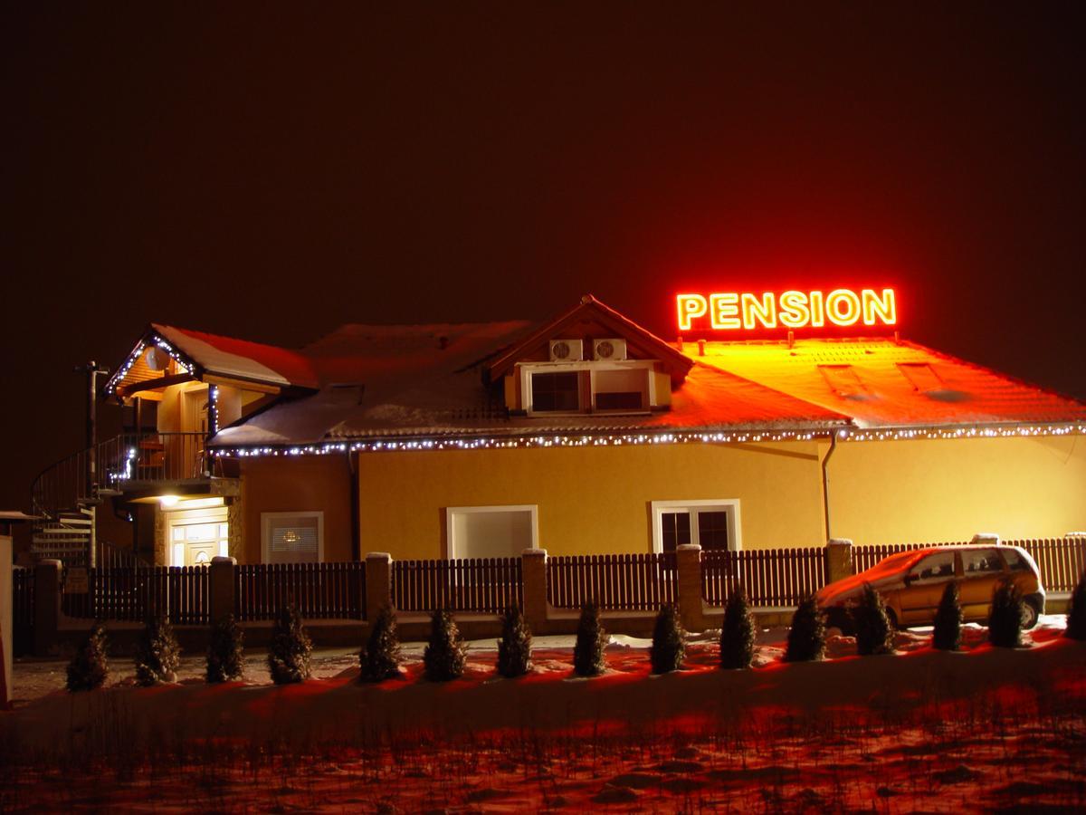 Penzion Rozkoš Průhonice Exteriér fotografie