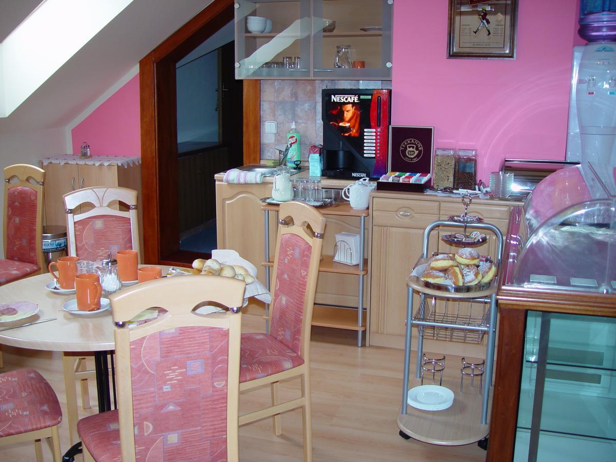 Penzion Rozkoš Průhonice Exteriér fotografie